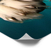 Opgewonden hond zwemmen onder water ontwerp poster (Hoek)
