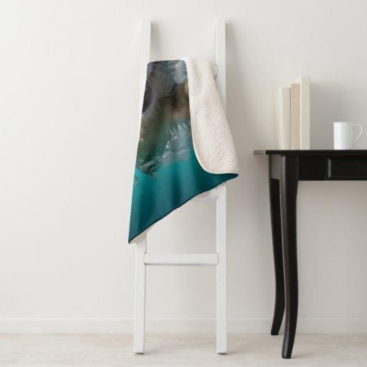 Opgewonden hond zwemmen onder water ontwerp sherpa deken (In situ)