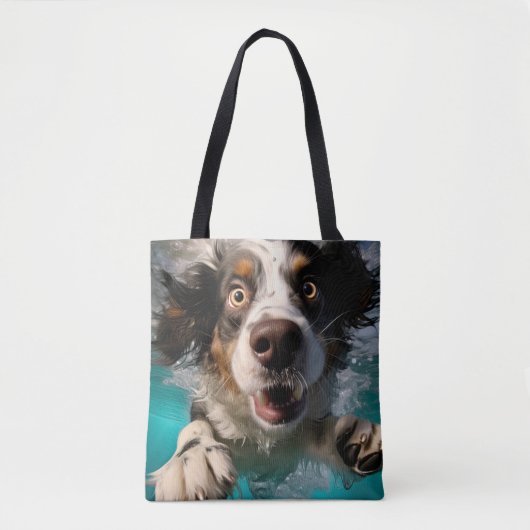 Opgewonden hond zwemmen onder water ontwerp tote bag (Voorkant)