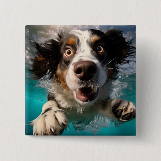 Opgewonden hond zwemmen onder water ontwerp vierkante button 5,1 cm (Voorkant)