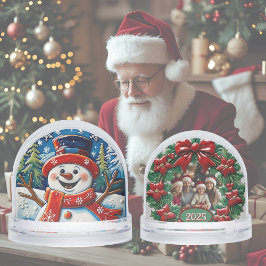 Opgewonden sneeuwman kerst sneeuwbol