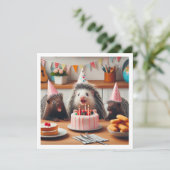 Opgewonden stekelvarkens vieren verjaardag met taa kaart (Staand voorkant)