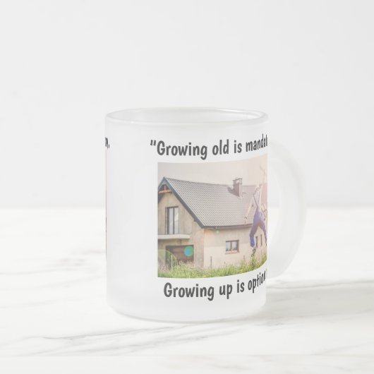 'Opgroeien is optioneel' Mok/beker Matglas Koffiemok (Voorkant rechts)