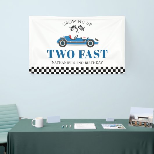 Opgroeien Twee Fast Blue Racing Car Verjaardag Spandoek (Beurs)