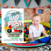 Opgroeien twee snelle race auto 2e verjaardag kaart