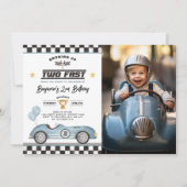 Opgroeien twee snelle retro race auto verjaardag f kaart (Voorkant)