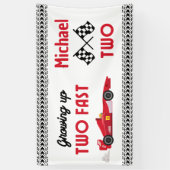 Opgroeien twee snelle rode race auto jongen  2e spandoek (Verticaal)