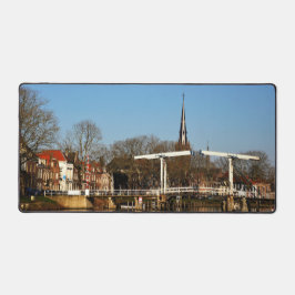 Ophaalbrug in Nederland. Bureaumat