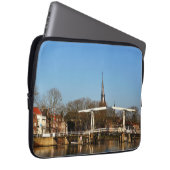 Ophaalbrug in Nederland. Laptop Sleeve (Voorkant Rechts)