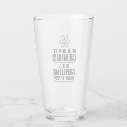 "Opinionated Genius...geen echte slimme kont" Glas (Achterkant)