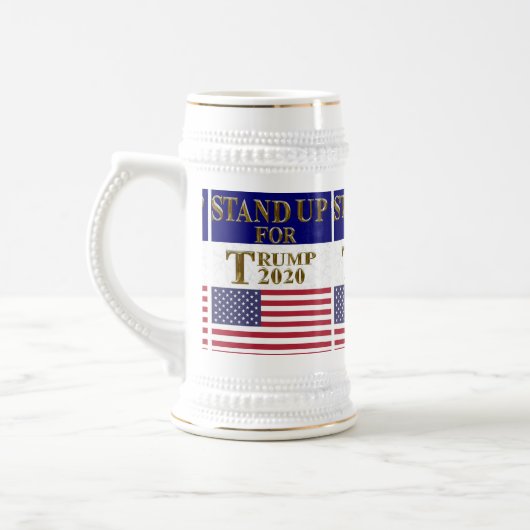 OPKOMEN VOOR TRUMP BIERPUL (Links)