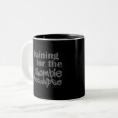 Opleiding van de Zombie Apocalypse Funny Tweekleurige Koffiemok (Voorkant links)