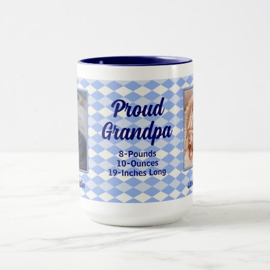 OPLOSSING: Foto van Proud New Grandpa Baby Mok (Midden)