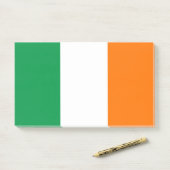 Opmerkingen met vlag van Ierland Post-it® Notes (Op bureau)