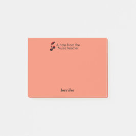 Opmerkingen van muziekleraar voegen naamtekst muzi post-it® notes