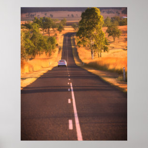 Opnieuw op de weg een lange weg op een muur poster