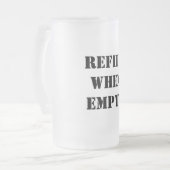 Opnieuw vullen bij lege grappigheid matglas bierpul (Voorkant links)