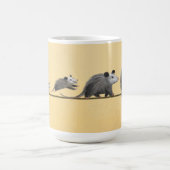 Opossum Joey aan de Mok voor volwassenenontwikkeli (Center)