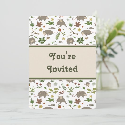 Opossums in Witte Uitnodiging van het Verjaardagsp (Staand voorkant)