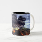 Opruiende vulkaan in de bergen tweekleurige koffiemok (Voorkant rechts)