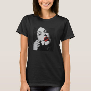 Opstandige non met lippenstift, opstandige non t-shirt