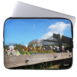 Optocht van Fubby's naar felicitatie. Laptop Sleeve