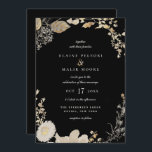 Opulent Gilded Garden Wedding Invitation Kaart<br><div class="desc">Opulente gelede florale en botanische foliage,  trouwuitnodiging met roodzwarte achtergrondkleuren en coördinerende beige tekst. Elegant monochromatische vormgeving in faux gold en beige.</div>
