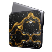 Opulent Swirl Liquid Gold Black Monochrome Achempo Laptop Sleeve (Voorkant Links)