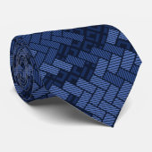 Opvallend patroon van blauwe vormen stropdas (Opgerold)