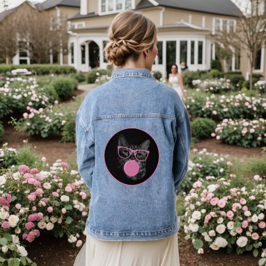 Opvallende kat roze glazen en kauwgom denim jacket (Huwelijk Achterkant)