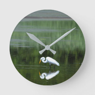 Opvallende reflectie: acrylwandklok ronde klok