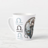 Opvallende Weegschaal Symbool Kunstwerk Latte Mok (Linkerhoek)