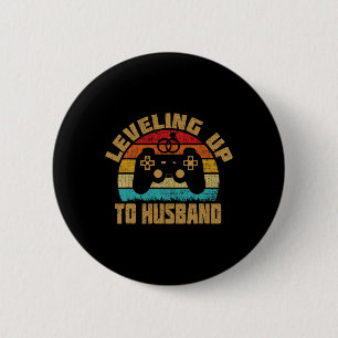 Opwaarts gaan naar Husnd Nieuwgetrouwde Bruidegom Ronde Button 5,7 Cm