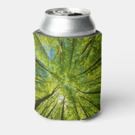 Opzoeken door groene boombladeren blikjeskoeler