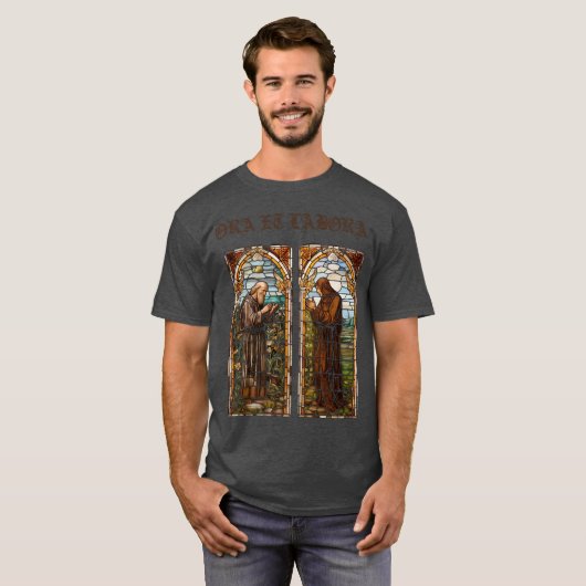 Ora et Labora middeleeuws ontwerp T-shirt (Voorkant volledig)