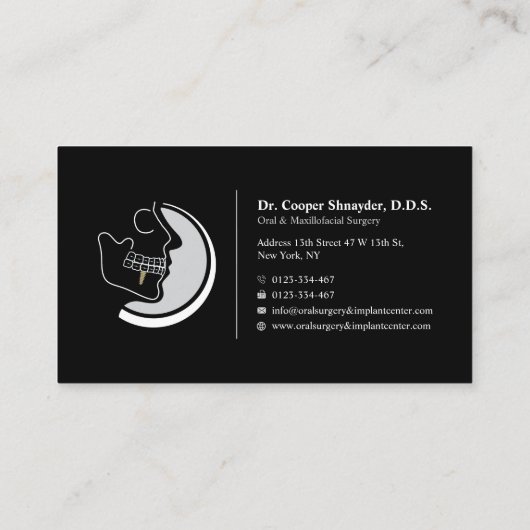 Orale chirurgie, implantaatcentrum, maxillofaciaal visitekaartje (Achterkant)