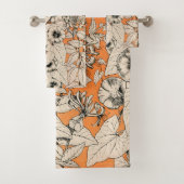 Orang White Graphic Flowers Pattern Bad Handdoek (Insitu)