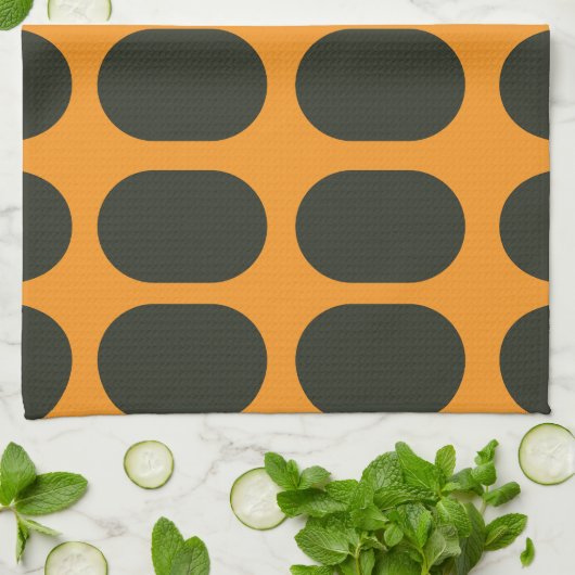 Orange Black Circles Theedoek (Gevouwen)