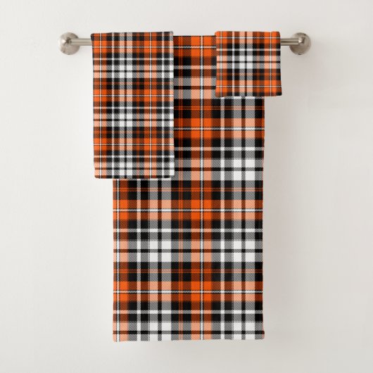 Orange Black White Plaid Tartan Pattern Design  Bad Handdoek (Insitu)