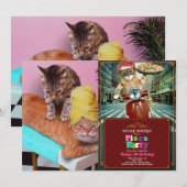 Orange cat enjoying a massage a cat kaart (Voorkant / Achterkant)