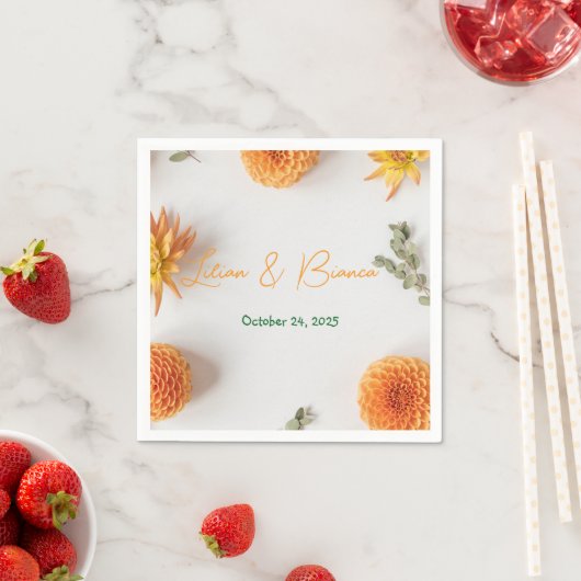Orange Dahlia Summer Wedding Napkins Servet (Insitu)