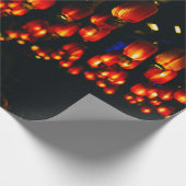 ORANGE PAPER LANTERNS DURING NIGHT TIME CADEAUPAPIER (Hoek)