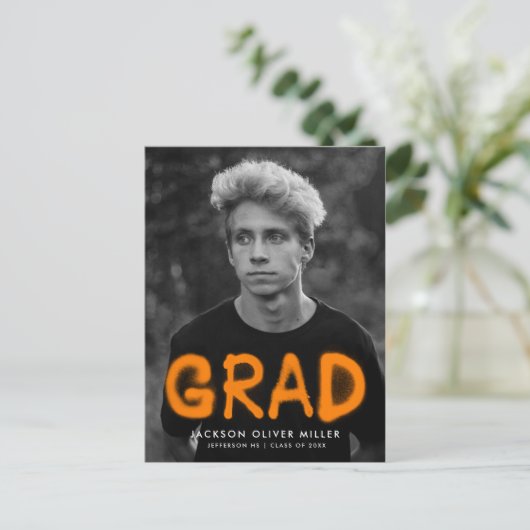 Orange Spray Paint Photo Graduation Party Uitnodiging Briefkaart (Staand voorkant)