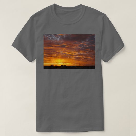 Orange Sunset Over Kansas Train Track T-shirt (Design voorkant)