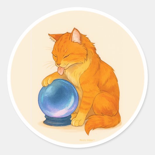 Orange Tabby cat with blue crystal ball  Ronde Sticker (Voorkant)