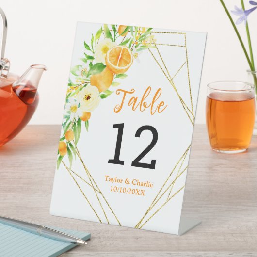 Oranges Citrus Wedding Table Number Reclamebord Met Voetstuk (Insitu)