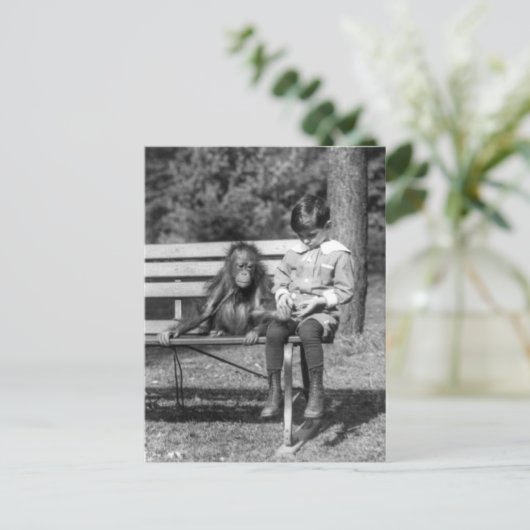 Orangutan and Boy - National Zoo Briefkaart (Staand voorkant)