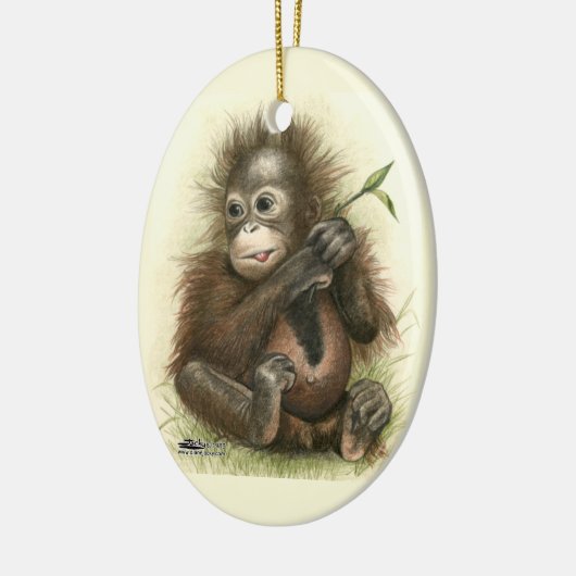 Orangutan Baby met bladeren Keramisch Ornament (Links)