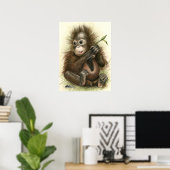 Orangutan Baby met bladeren Poster (Thuiskantoor)