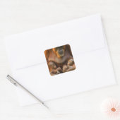 Orangutan Moeder die twee baby's houdt Vierkante Sticker (Envelop)